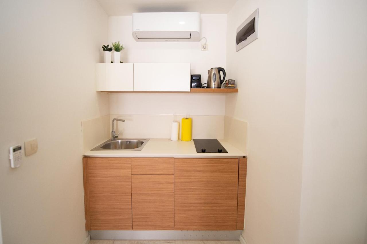 Katareo Apartments Kotor Luaran gambar